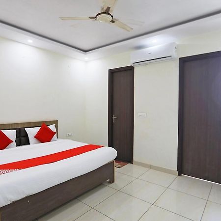 Oyo 48501 Dayal Regency Hotel Hapur Exterior foto