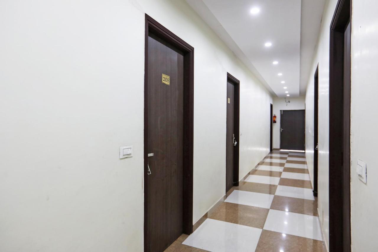 Oyo 48501 Dayal Regency Hotel Hapur Exterior foto