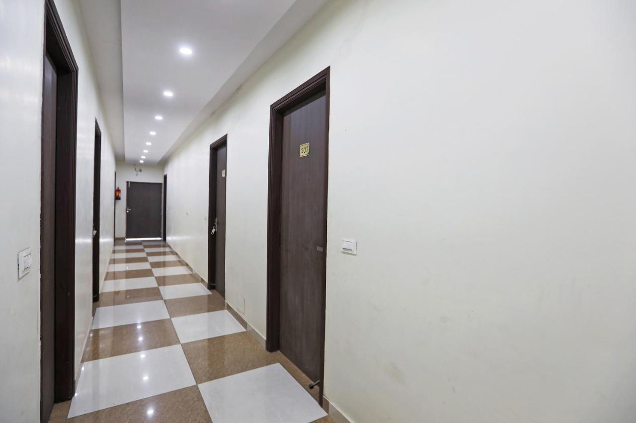 Oyo 48501 Dayal Regency Hotel Hapur Exterior foto